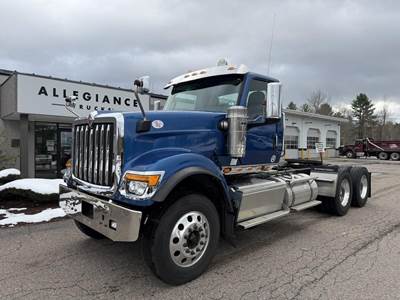 International HX Day Cab Truck - Cummins