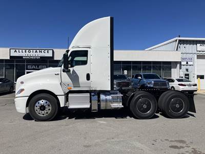 International LT Day Cab Truck - Cummins 450HP, Automatic