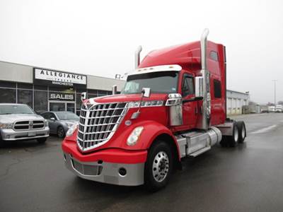 International LoneStar Day Cab Truck - Cummins