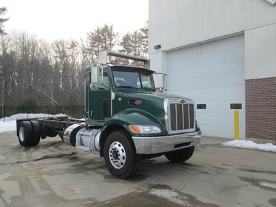 Peterbilt 337 Single Axle Day Cab Truck - Cummins 330HP