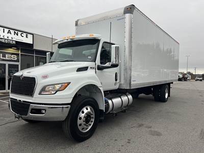 International MV Box Truck