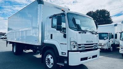 Isuzu FTR Box Truck