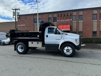 Ford F-650 Dump Truck - Automatic