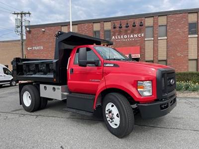 Ford F-650 XL Dump Truck - Automatic