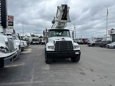 Freightliner 114SD Dump Truck
