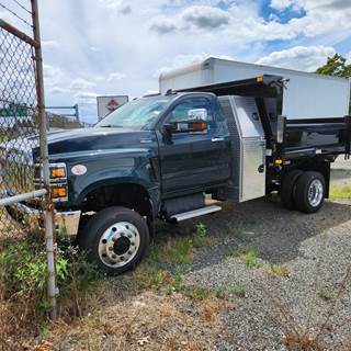 International CV Dump Truck - 350HP, Automatic
