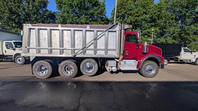 International HX Tri Axle Dump Truck - Cummins 505HP, 6 Speed Automatic