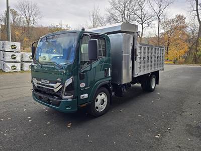 Isuzu NRR Dump Truck