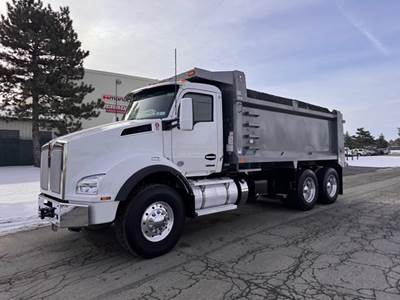 Kenworth T880 Dump Truck