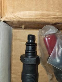 International FUEL INJECTORS Engine