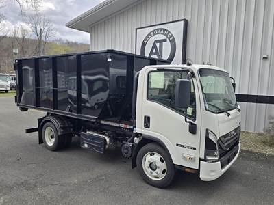 Isuzu NRR Hooklift Truck