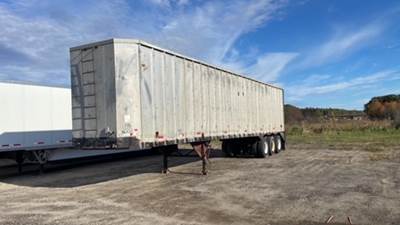 Peerless Live Floor Trailer