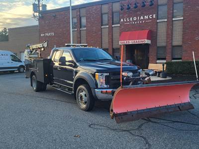 Ford F-450 Mechanic / Service Truck - 6 Speed Automatic