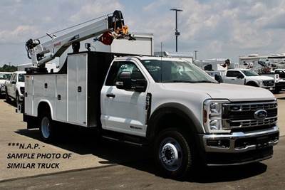 Ford F-550 Mechanic / Service Truck - Automatic