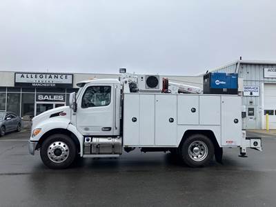 Peterbilt 536 Mechanic / Service Truck