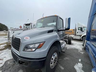 International MV Single Axle Oil Field Truck - Cummins, 330HP