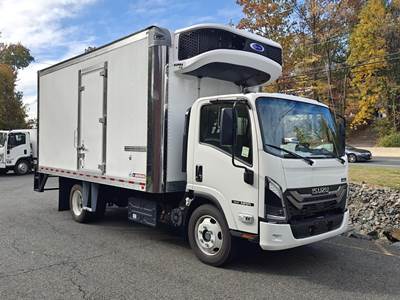 Isuzu NRR Refrigerated Truck
