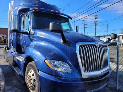 International LT Sleeper Semi Truck - 73" Mid Roof Sleeper, Cummins 450HP, 10 Speed Manual