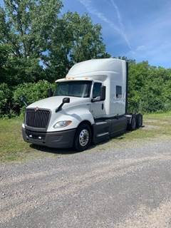 International LT Sleeper Semi Truck - 73" Mid Roof Sleeper, A26 450HP, 12 Speed Endurant Amt