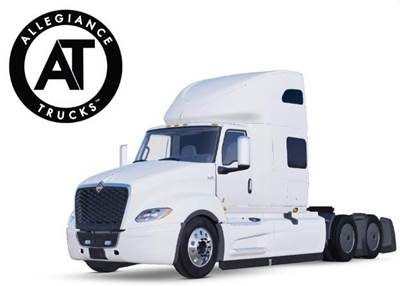 International LT Sleeper Semi Truck - 450HP