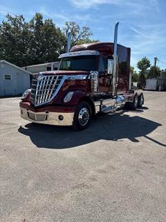 International LoneStar Sleeper Semi Truck - 73" Mid Roof Sleeper, Cummins 565HP, Manual