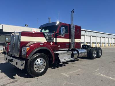 Kenworth W900 Sleeper Semi Truck - 54" Flat Top Sleeper, Cummins 400HP, 18 Speed Manual