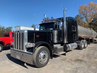 Peterbilt 389 Sleeper Semi Truck - 78" Raised Roof Sleeper, Cummins 565HP, Manual