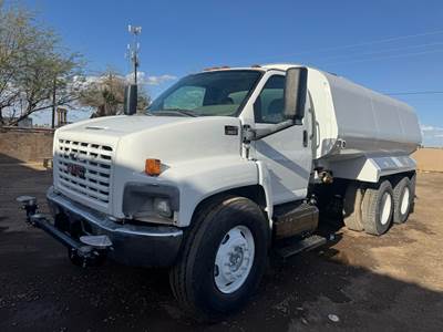 2008 GMC C8500 Water Truck 4000 gallons new steel tank!