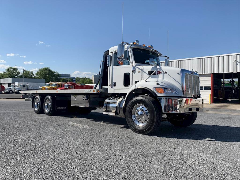 2021 Peterbilt 348 Tandem Axle Rollback Tow Truck - Paccar, 370HP