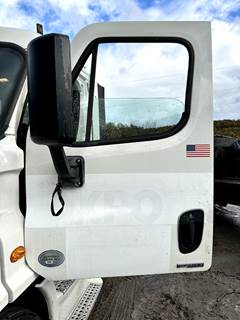 2013 Freightliner Cascadia Driver Side Door Assembly