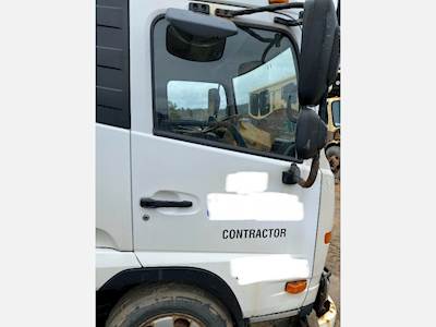 Nissan UD Passenger Door Assembly