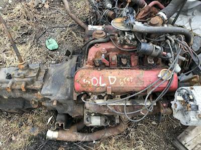 IHC V-345 Engine FOR PARTS or REBUILDING