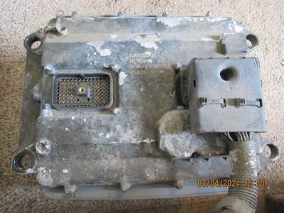 2002 Caterpillar 3126 Engine Control Module (ECM)