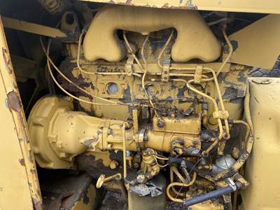 GM BEDFORD 220 Engine