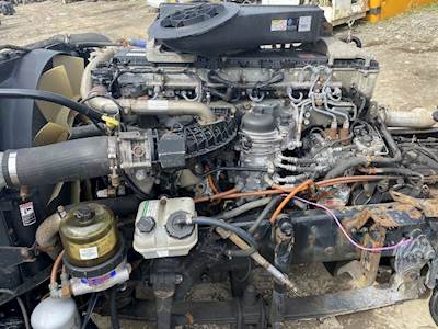 Detroit DD13 Diesel Engine - 500 HP