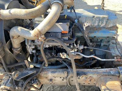 International DT466E Engine - 195 HP