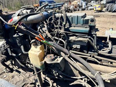 2003 International NAVISATR DT466E Diesel Engine