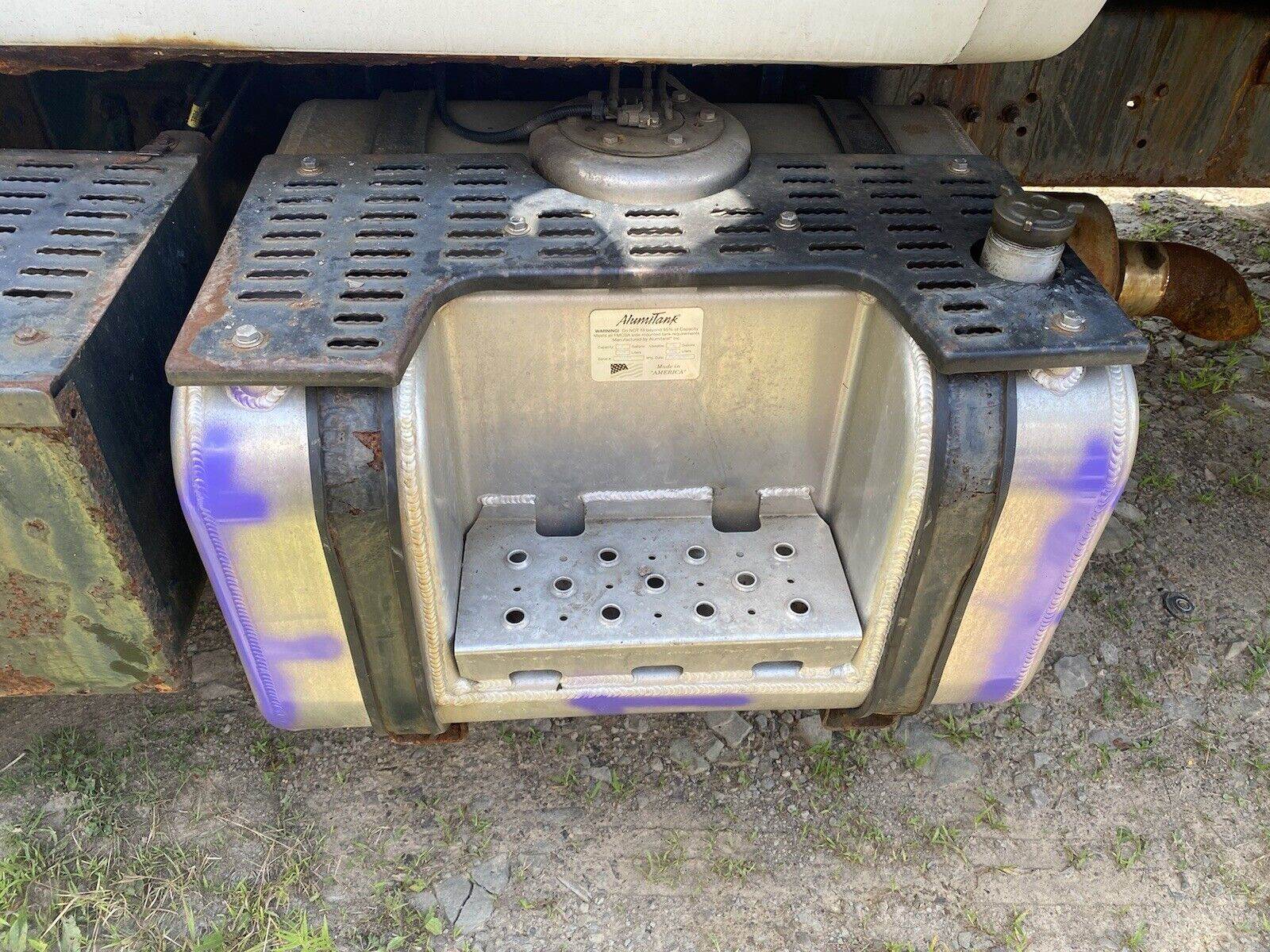 GMC TopKick ALUMINUM Fuel Tank For Sale Springville, PA 3044