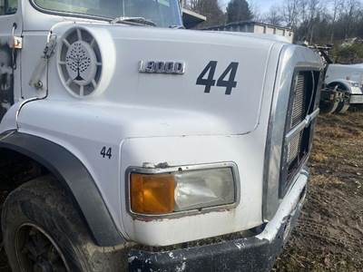 Ford L9000 Hood