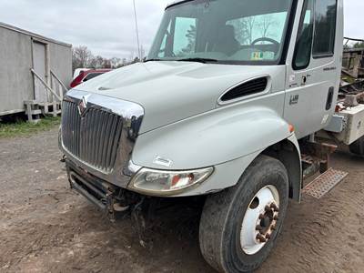 2004 International 4400 Hood Assembly