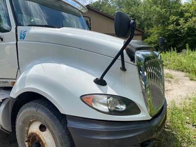 International 8600 Hood Assembly