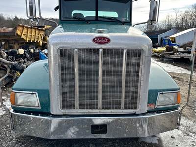 2006 Peterbilt 385 Truck Hood
