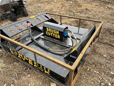 BRAND NEW!  72" BRUSH HOG Mower