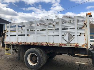 Reading 14 FT - OEH-14-D Stake Bed Truck Body