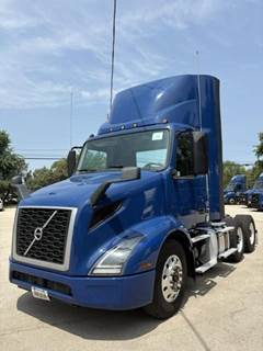 Volvo VNR64T300 Day Cab Truck - D13 410HP, 12 Speed I Shift Amt