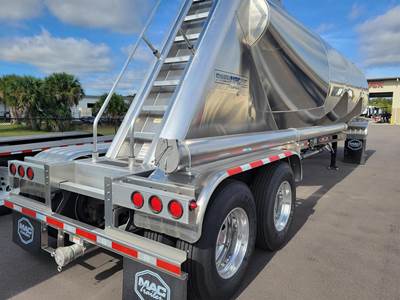 MAC 1050C Pneumatic Dry Bulk Dry Bulk / Pneumatic Tank Trailer