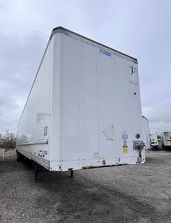 Stoughton AVXW-535T-S-C-AR Dry Van Trailer
