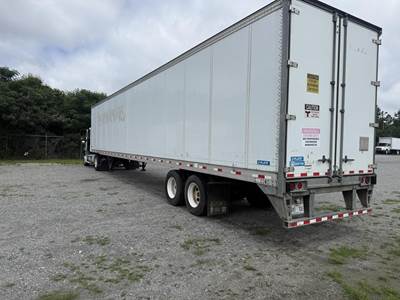 Stoughton Z-Plate 53 ft Dry Van Trailer - Swing Door, Air Ride, Sliding Axle