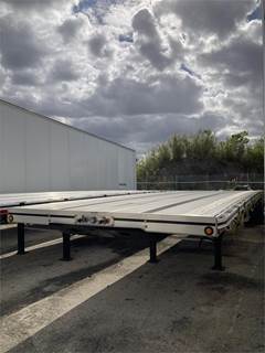 MAC 53x102 Combination Flatbed Trailer - Air Ride, Sliding Spread Axle