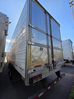 UTILITY 3000R 53 ft Reefer Trailer - Sliding Axle, Swing Door, Carrier